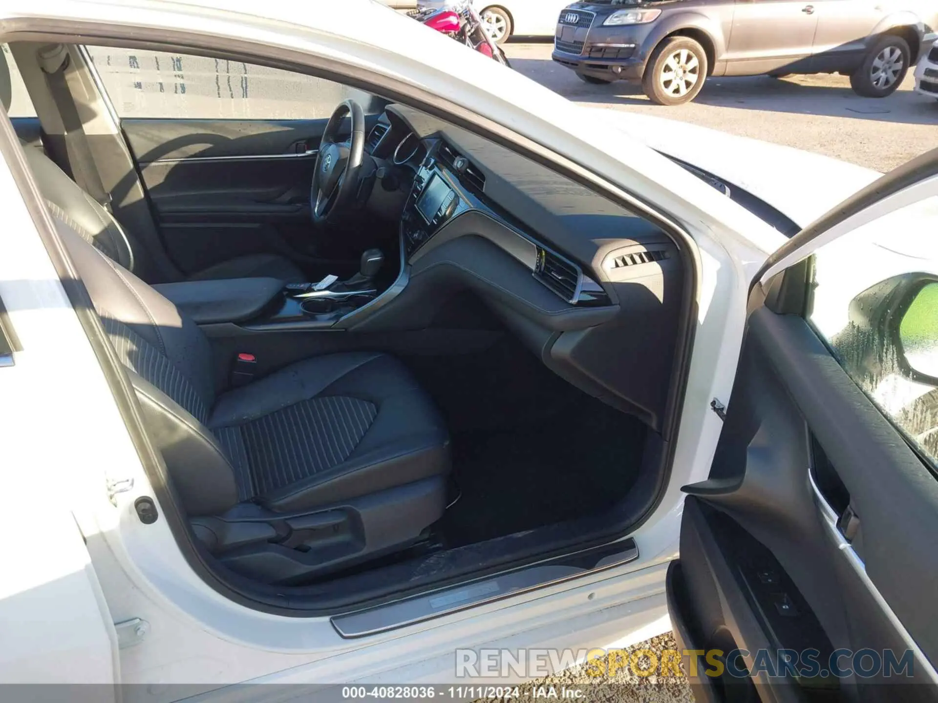 5 Photograph of a damaged car 4T1B11HK8KU796408 TOYOTA CAMRY 2019