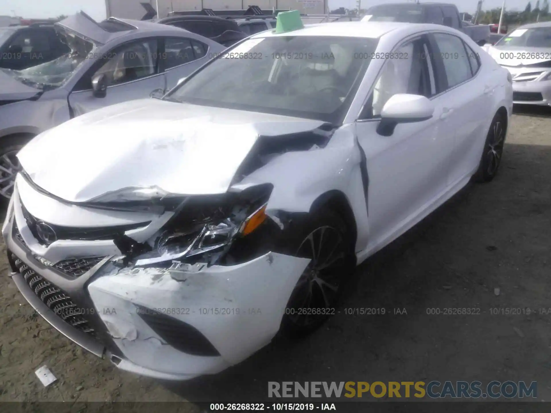 2 Photograph of a damaged car 4T1B11HK8KU801347 TOYOTA CAMRY 2019