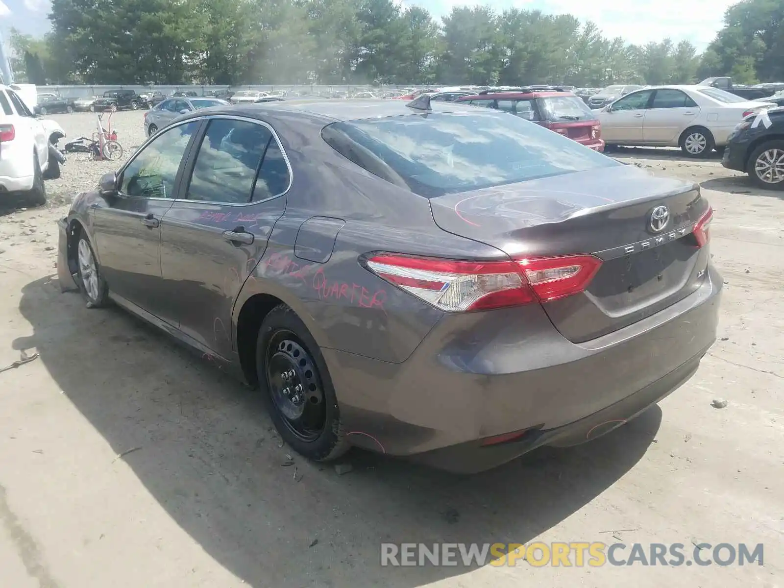 3 Photograph of a damaged car 4T1B11HK8KU805303 TOYOTA CAMRY 2019