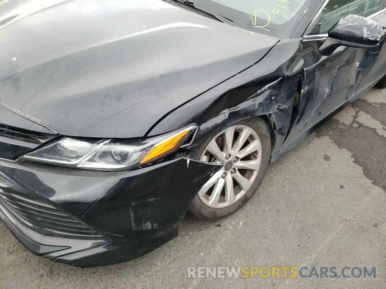 9 Photograph of a damaged car 4T1B11HK8KU806578 TOYOTA CAMRY 2019