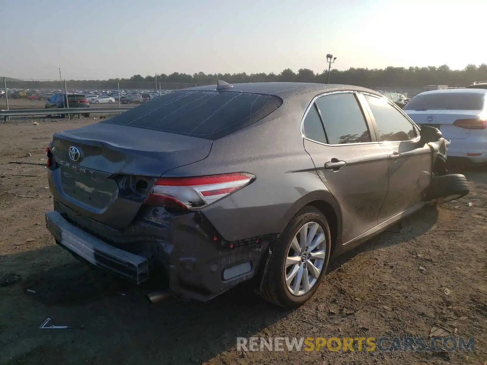 4 Photograph of a damaged car 4T1B11HK8KU807133 TOYOTA CAMRY 2019