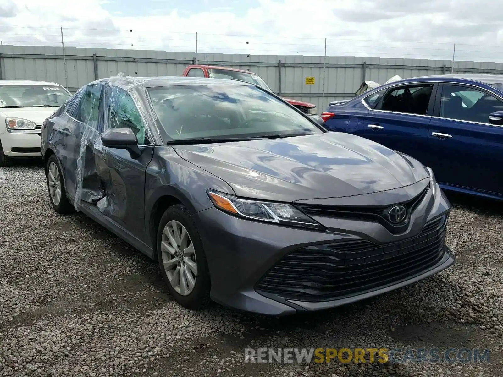 1 Photograph of a damaged car 4T1B11HK8KU809903 TOYOTA CAMRY 2019