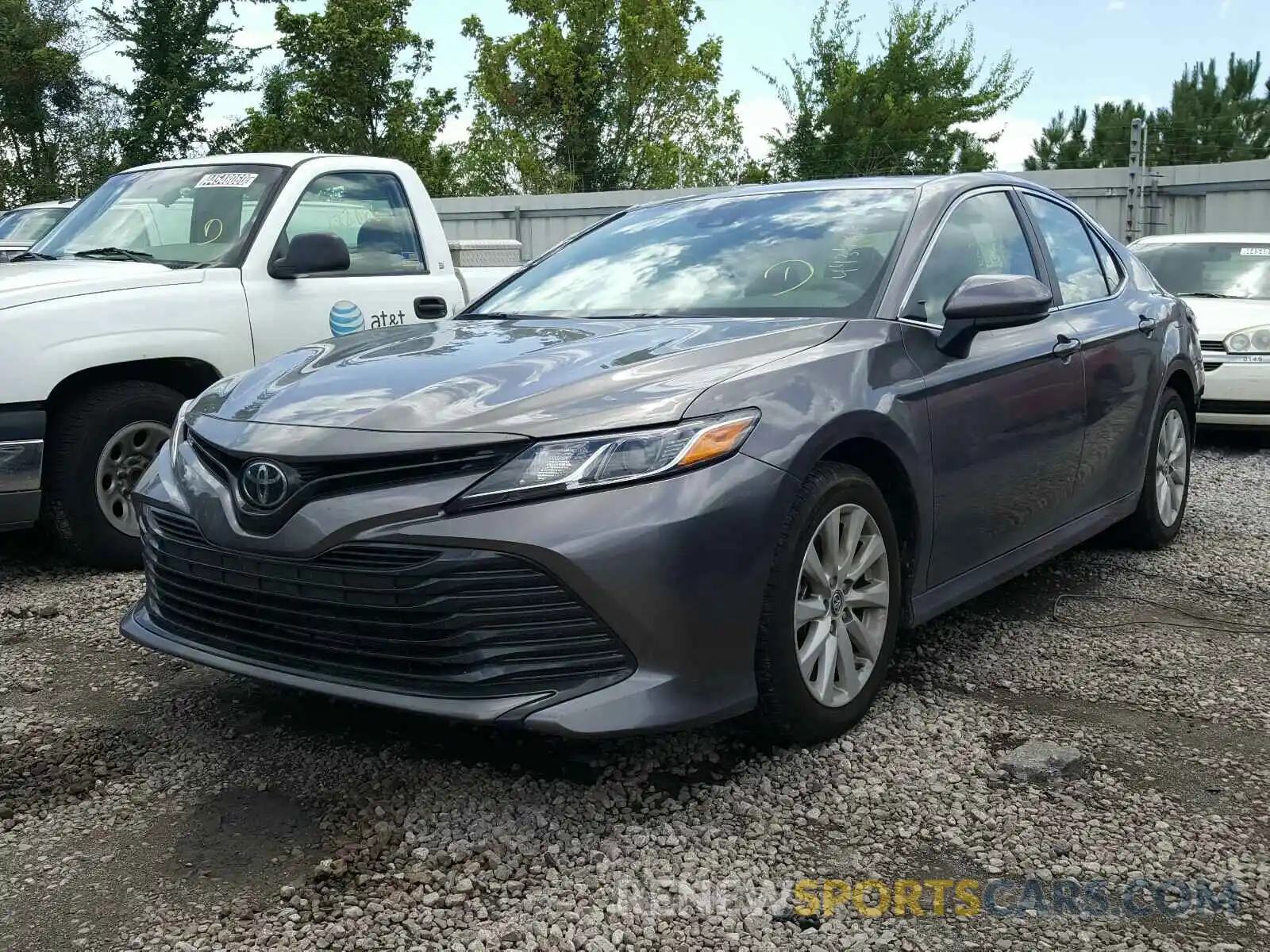 2 Photograph of a damaged car 4T1B11HK8KU809903 TOYOTA CAMRY 2019