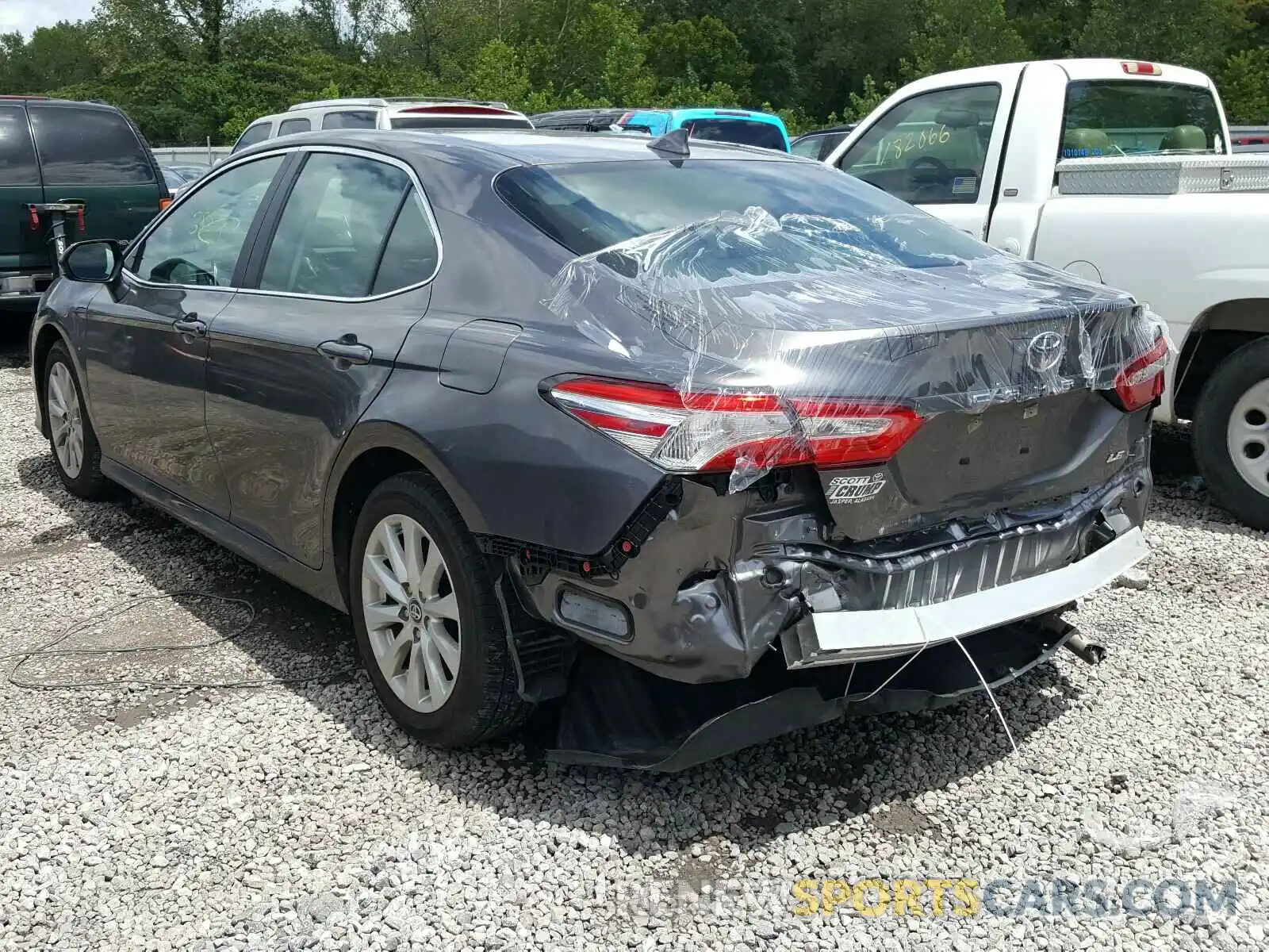 3 Photograph of a damaged car 4T1B11HK8KU809903 TOYOTA CAMRY 2019