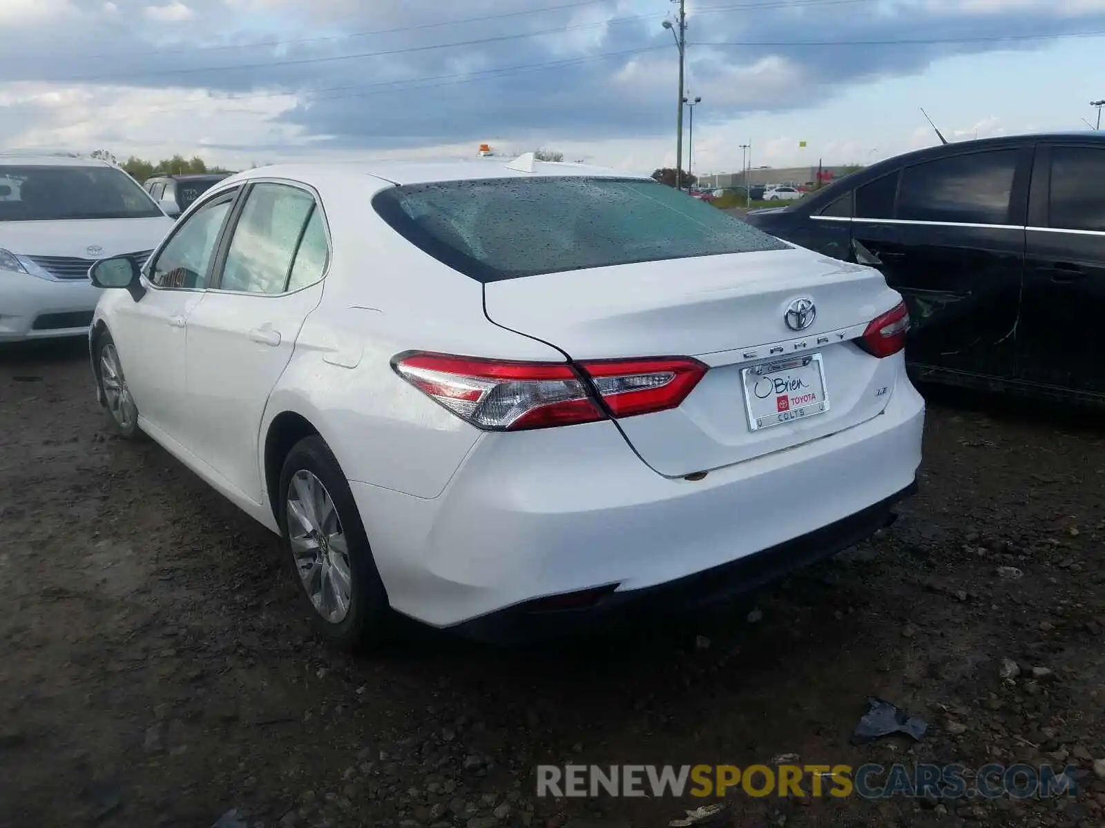 3 Photograph of a damaged car 4T1B11HK8KU813398 TOYOTA CAMRY 2019