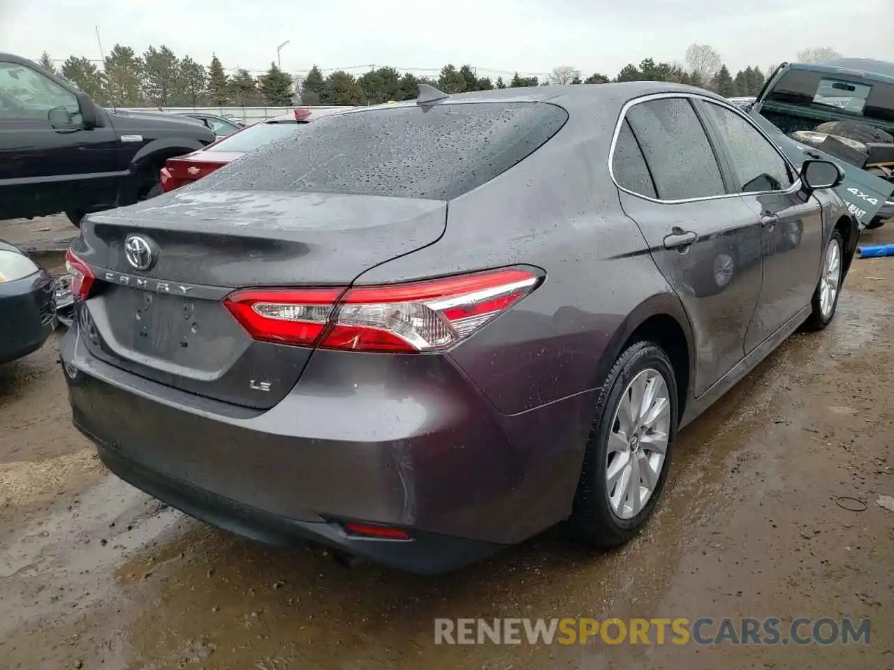 4 Photograph of a damaged car 4T1B11HK8KU814079 TOYOTA CAMRY 2019