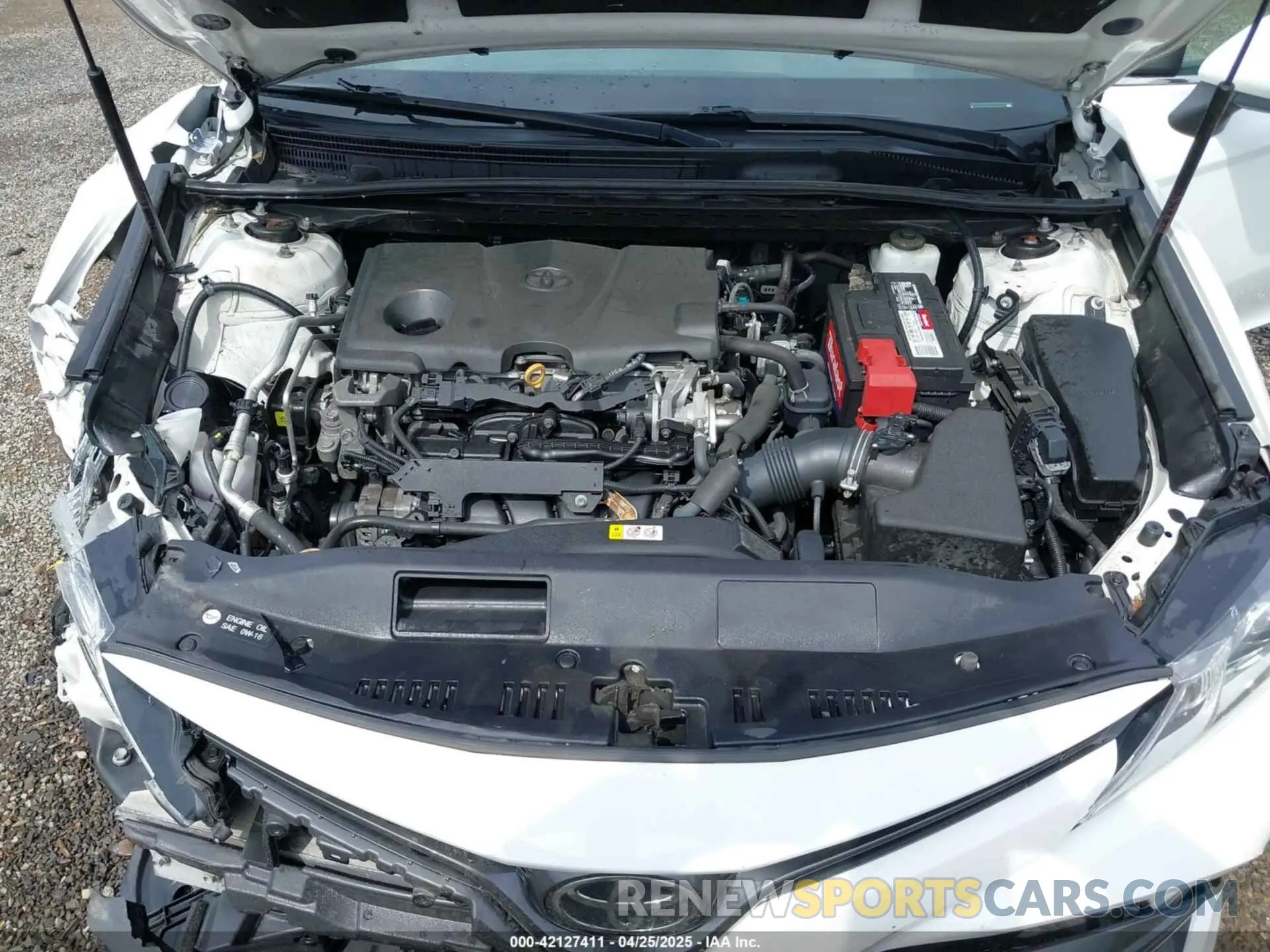 10 Photograph of a damaged car 4T1B11HK8KU819721 TOYOTA CAMRY 2019