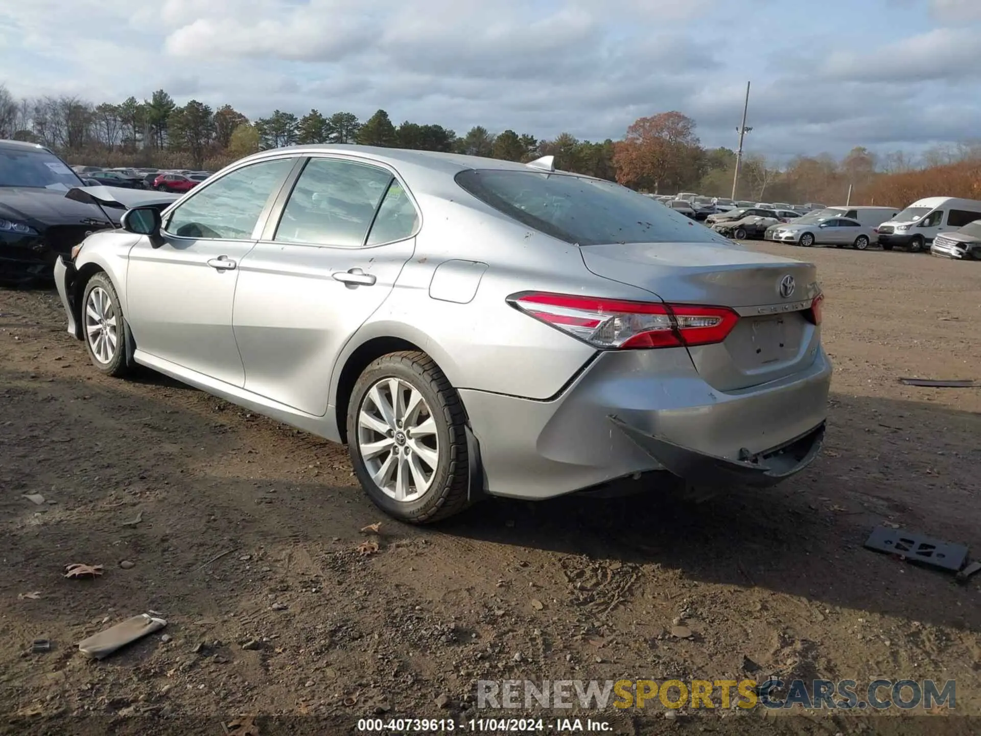 3 Photograph of a damaged car 4T1B11HK8KU819928 TOYOTA CAMRY 2019