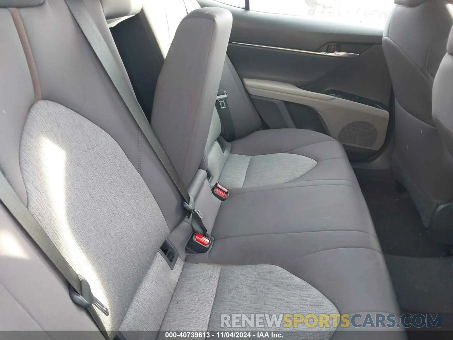 8 Photograph of a damaged car 4T1B11HK8KU819928 TOYOTA CAMRY 2019