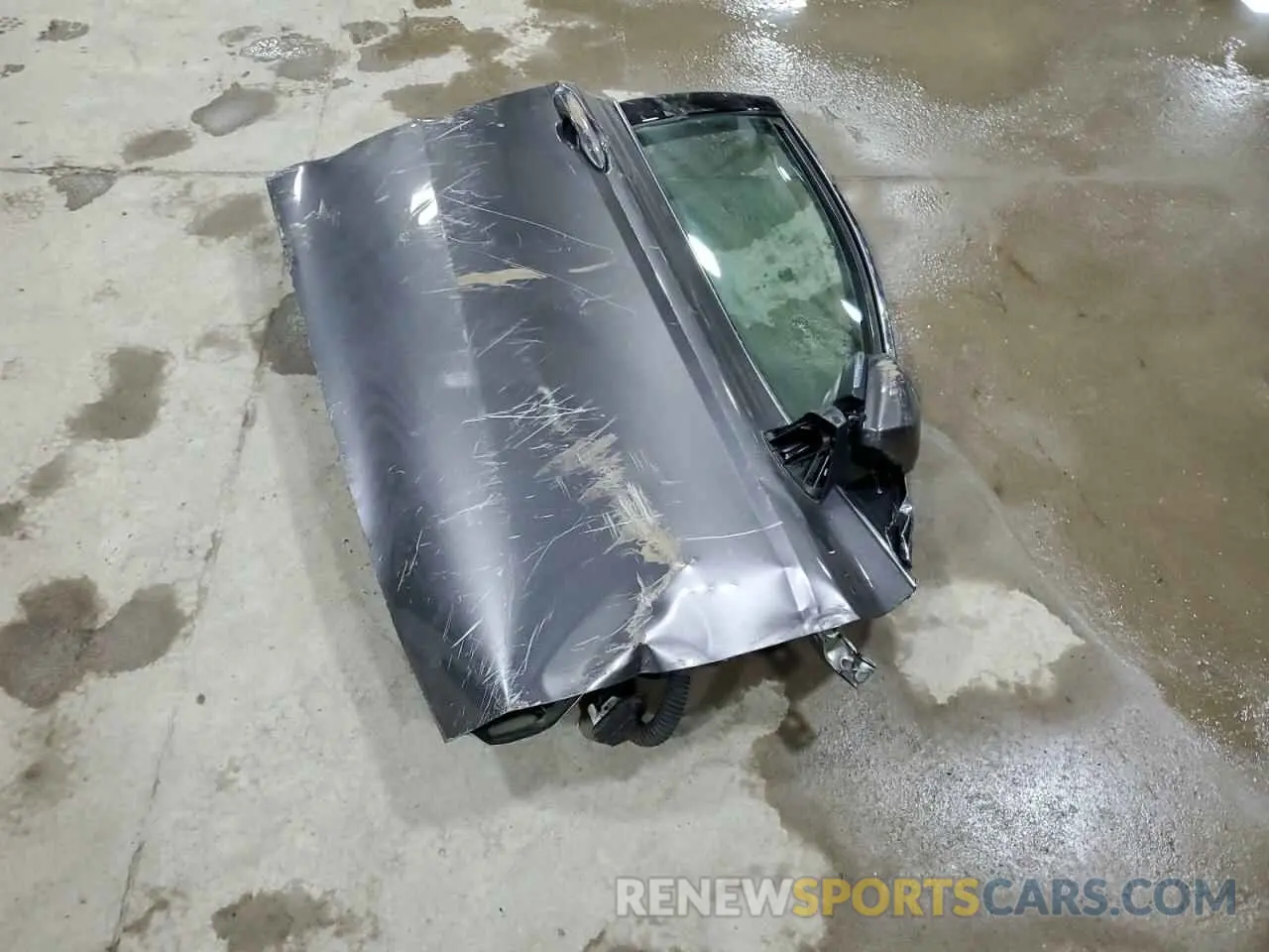 13 Photograph of a damaged car 4T1B11HK8KU820058 TOYOTA CAMRY 2019