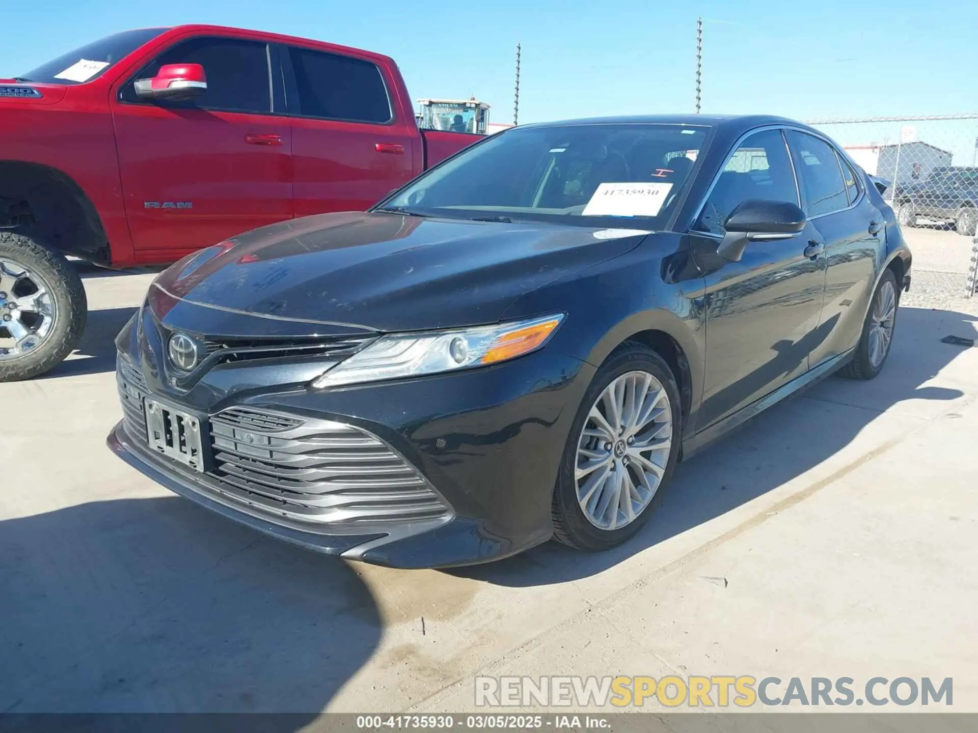 2 Photograph of a damaged car 4T1B11HK8KU820433 TOYOTA CAMRY 2019