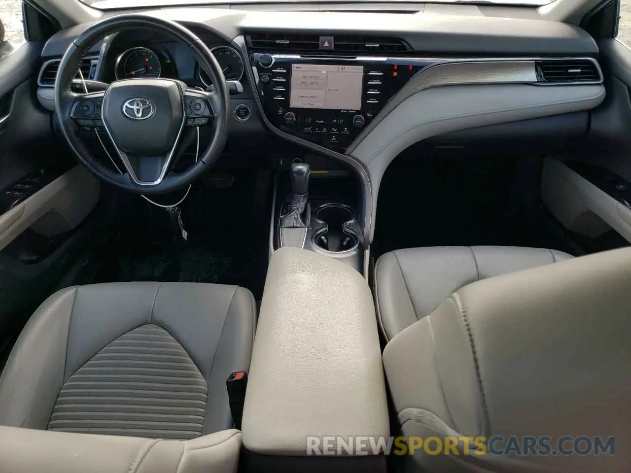 8 Photograph of a damaged car 4T1B11HK8KU821601 TOYOTA CAMRY 2019
