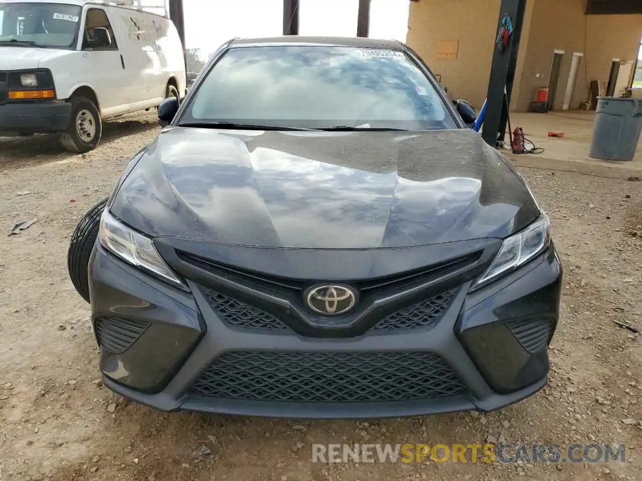 5 Photograph of a damaged car 4T1B11HK8KU825695 TOYOTA CAMRY 2019