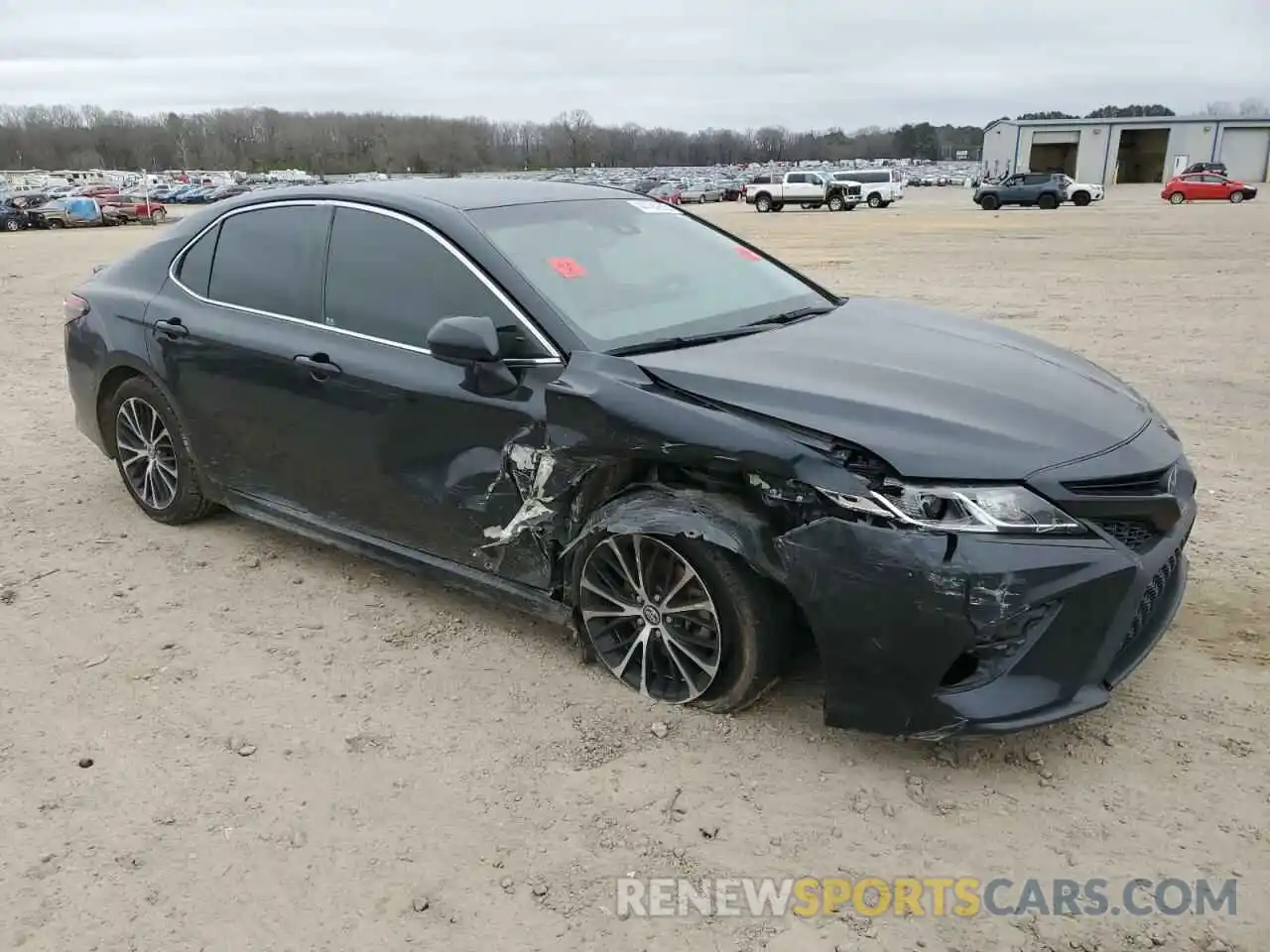 4 Photograph of a damaged car 4T1B11HK8KU828001 TOYOTA CAMRY 2019