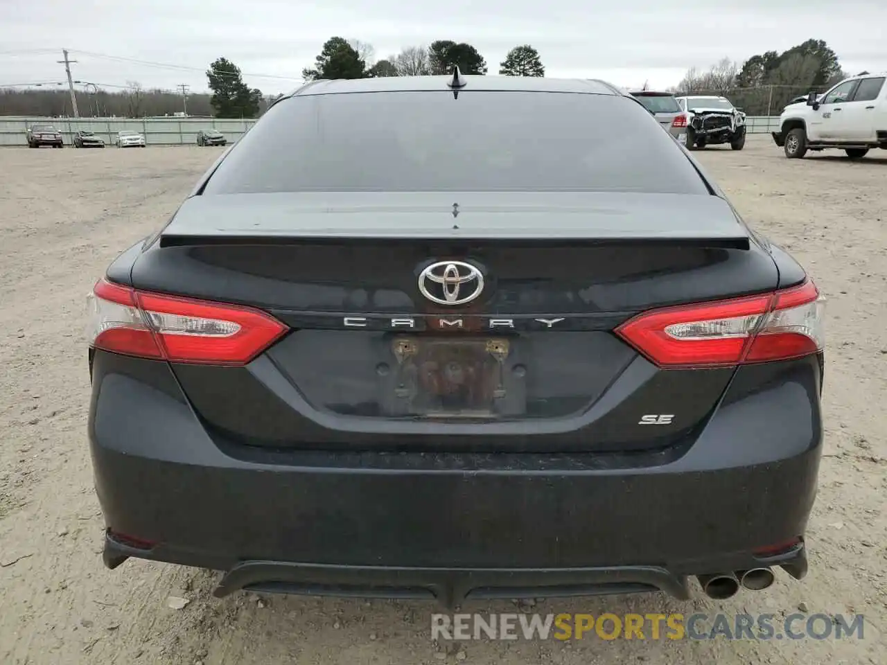 6 Photograph of a damaged car 4T1B11HK8KU828001 TOYOTA CAMRY 2019