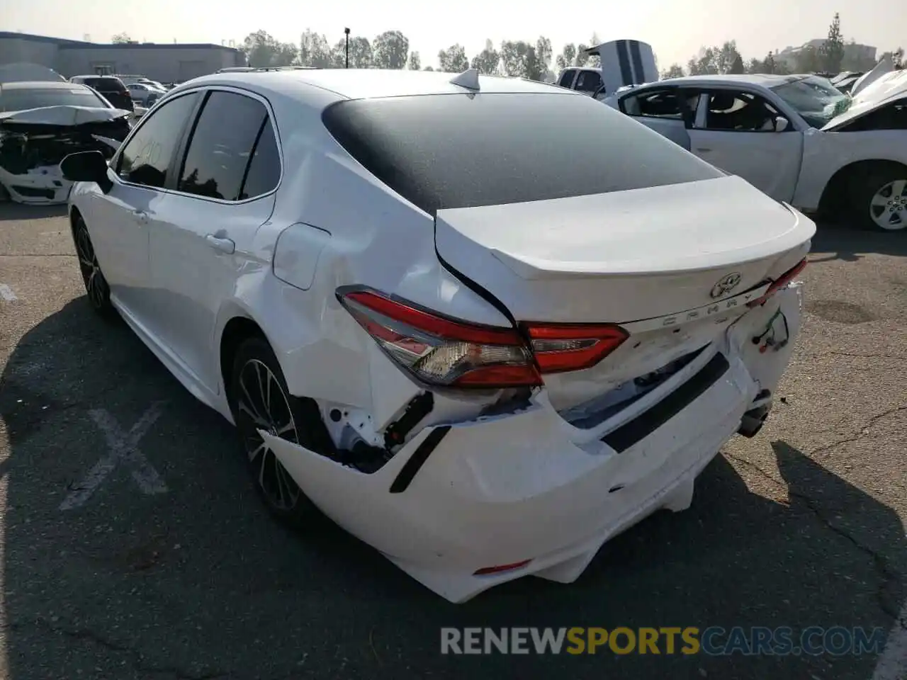 3 Photograph of a damaged car 4T1B11HK8KU829293 TOYOTA CAMRY 2019