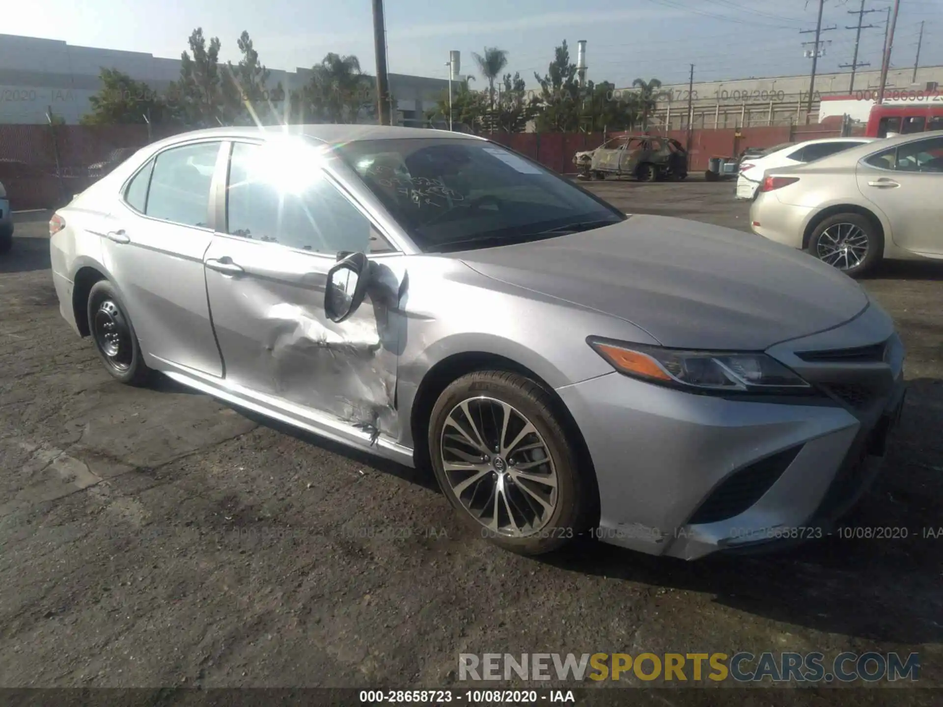 1 Photograph of a damaged car 4T1B11HK8KU830654 TOYOTA CAMRY 2019