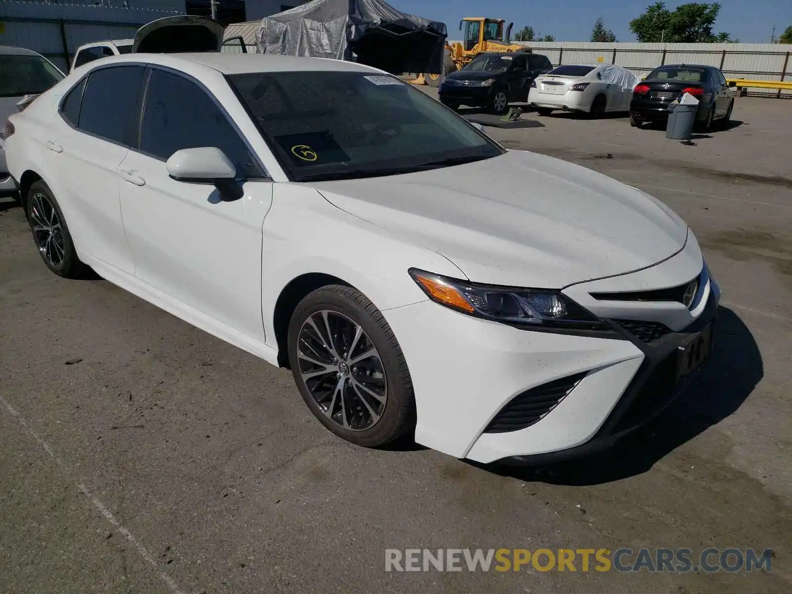 1 Photograph of a damaged car 4T1B11HK8KU831979 TOYOTA CAMRY 2019