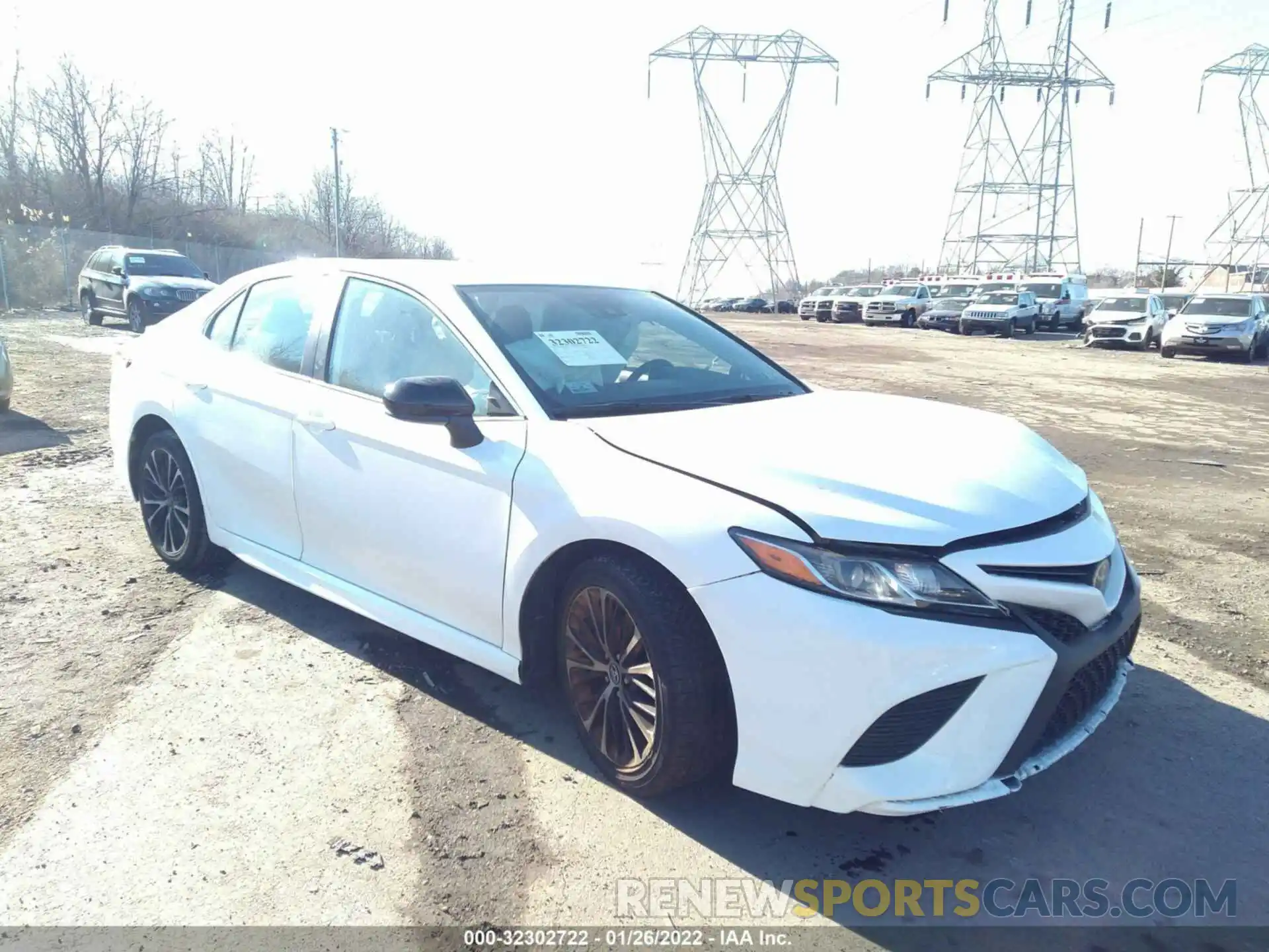 1 Photograph of a damaged car 4T1B11HK8KU834042 TOYOTA CAMRY 2019