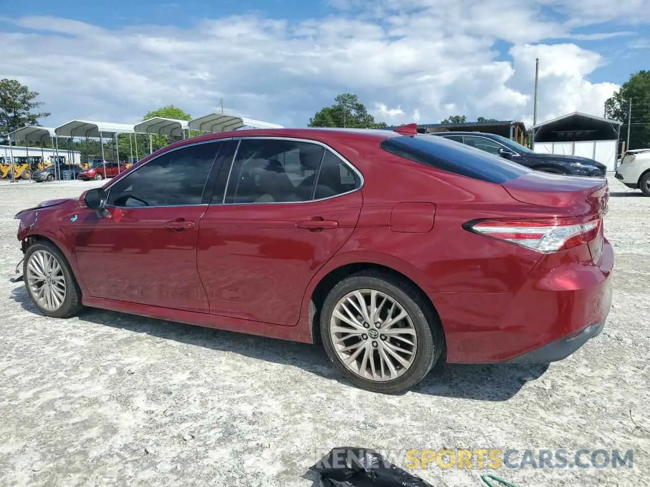2 Photograph of a damaged car 4T1B11HK8KU843114 TOYOTA CAMRY 2019