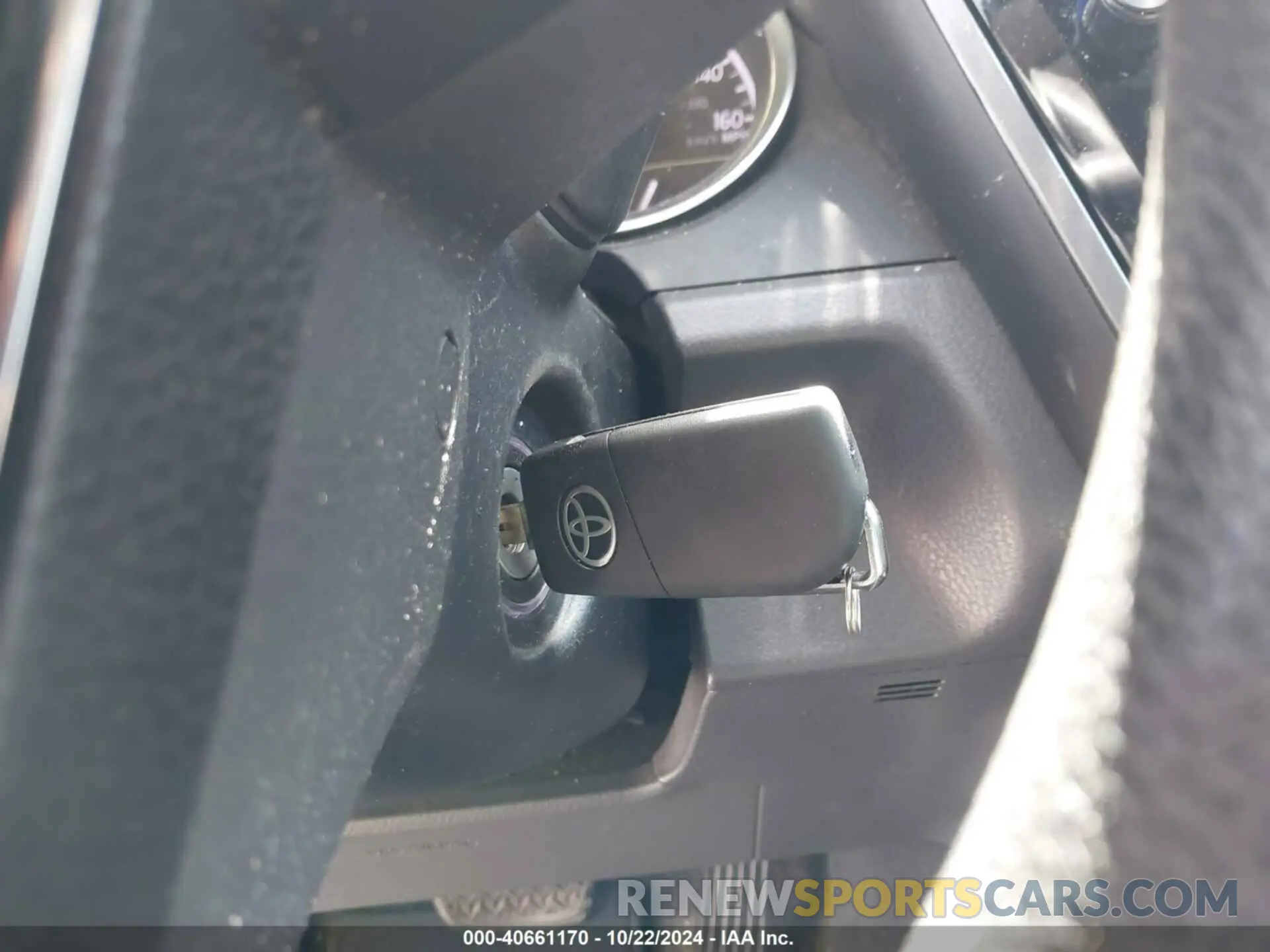 11 Photograph of a damaged car 4T1B11HK8KU846241 TOYOTA CAMRY 2019