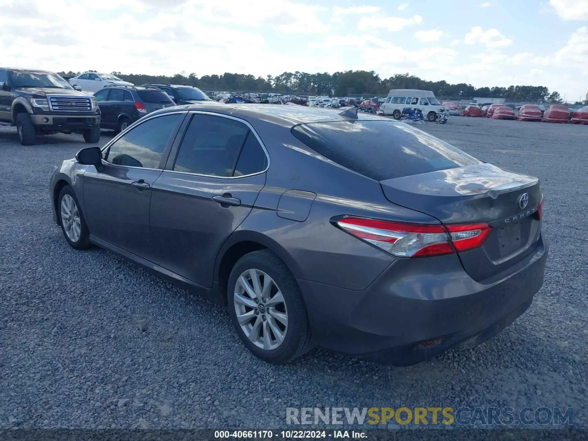 3 Photograph of a damaged car 4T1B11HK8KU846241 TOYOTA CAMRY 2019