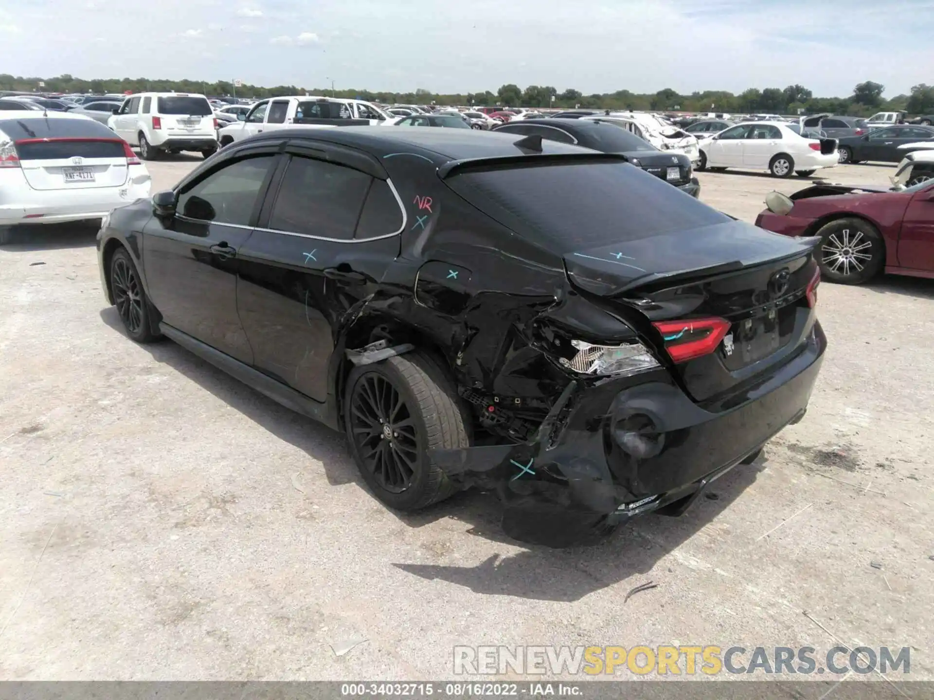 3 Photograph of a damaged car 4T1B11HK8KU846501 TOYOTA CAMRY 2019