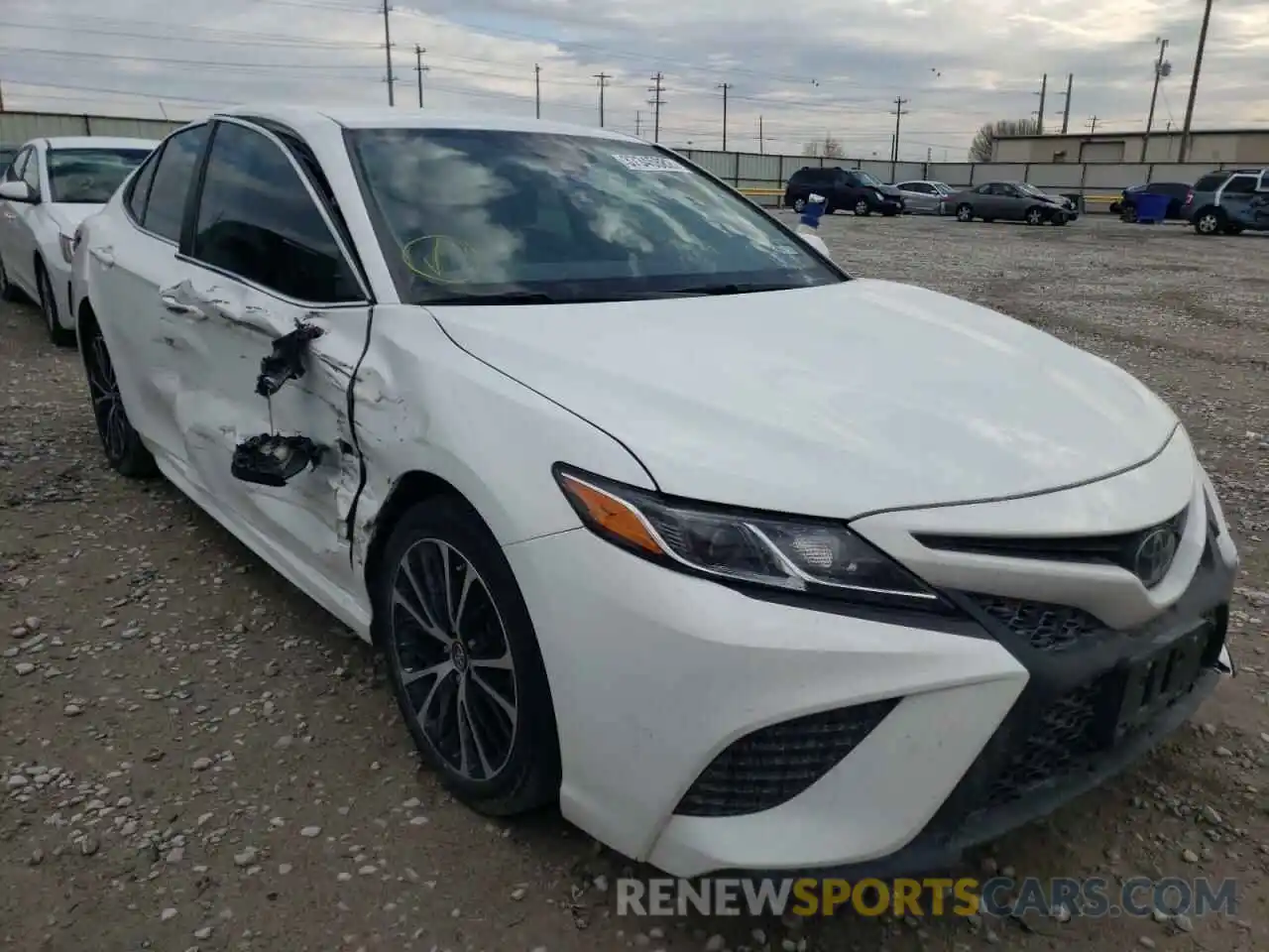 1 Photograph of a damaged car 4T1B11HK8KU848619 TOYOTA CAMRY 2019