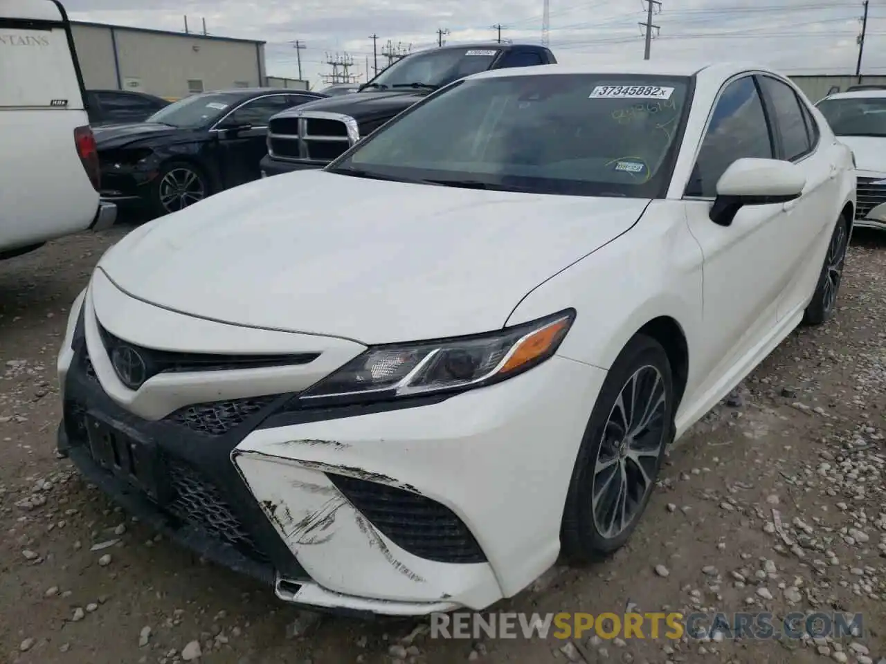 2 Photograph of a damaged car 4T1B11HK8KU848619 TOYOTA CAMRY 2019