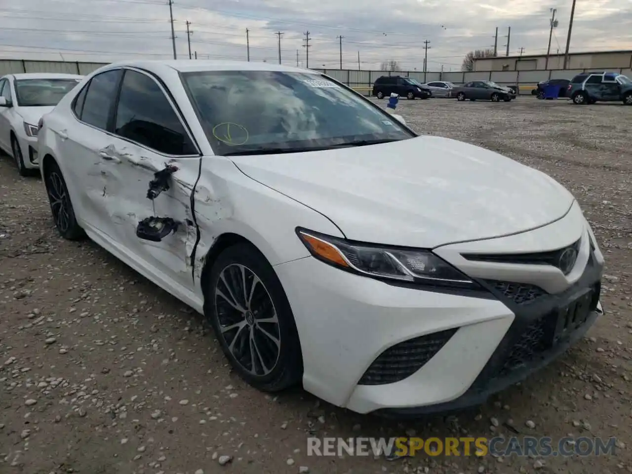 9 Photograph of a damaged car 4T1B11HK8KU848619 TOYOTA CAMRY 2019