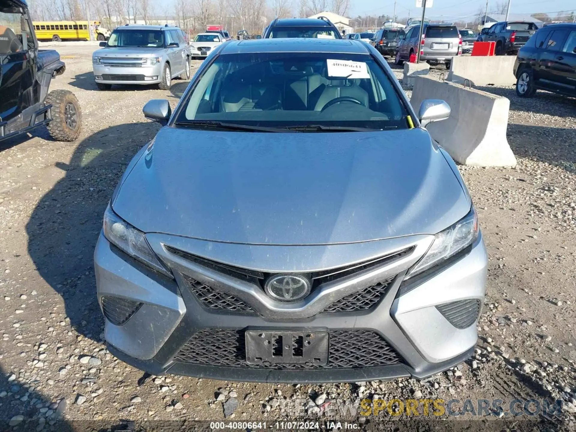 12 Photograph of a damaged car 4T1B11HK8KU856753 TOYOTA CAMRY 2019