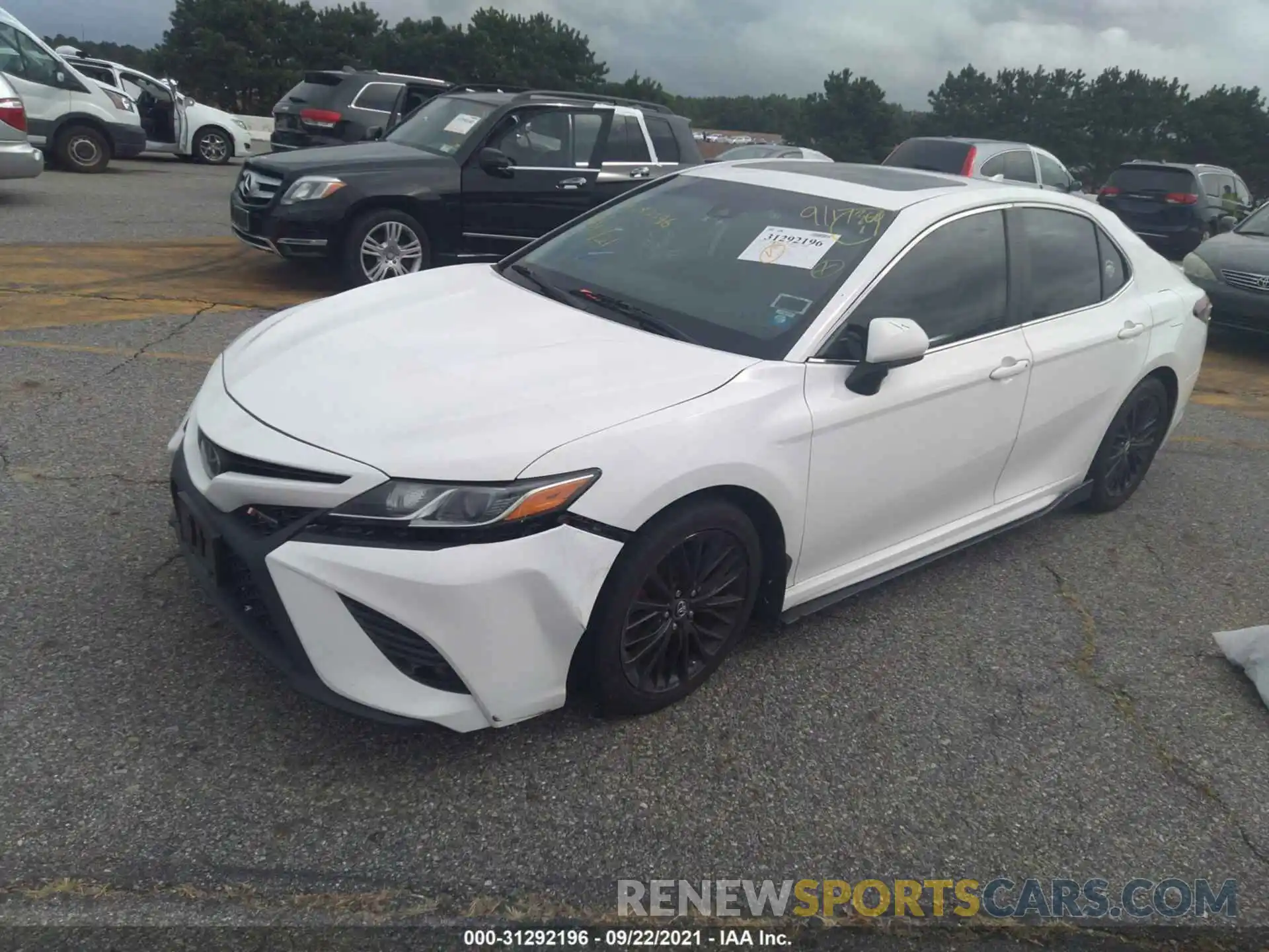 2 Photograph of a damaged car 4T1B11HK9KU162458 TOYOTA CAMRY 2019