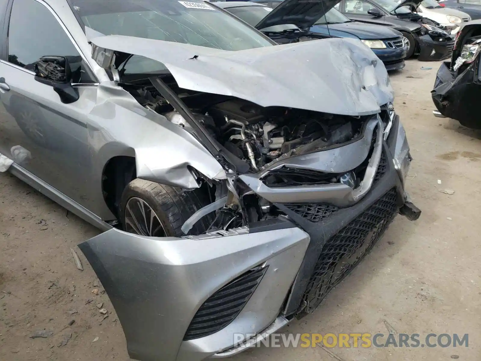 9 Photograph of a damaged car 4T1B11HK9KU165103 TOYOTA CAMRY 2019