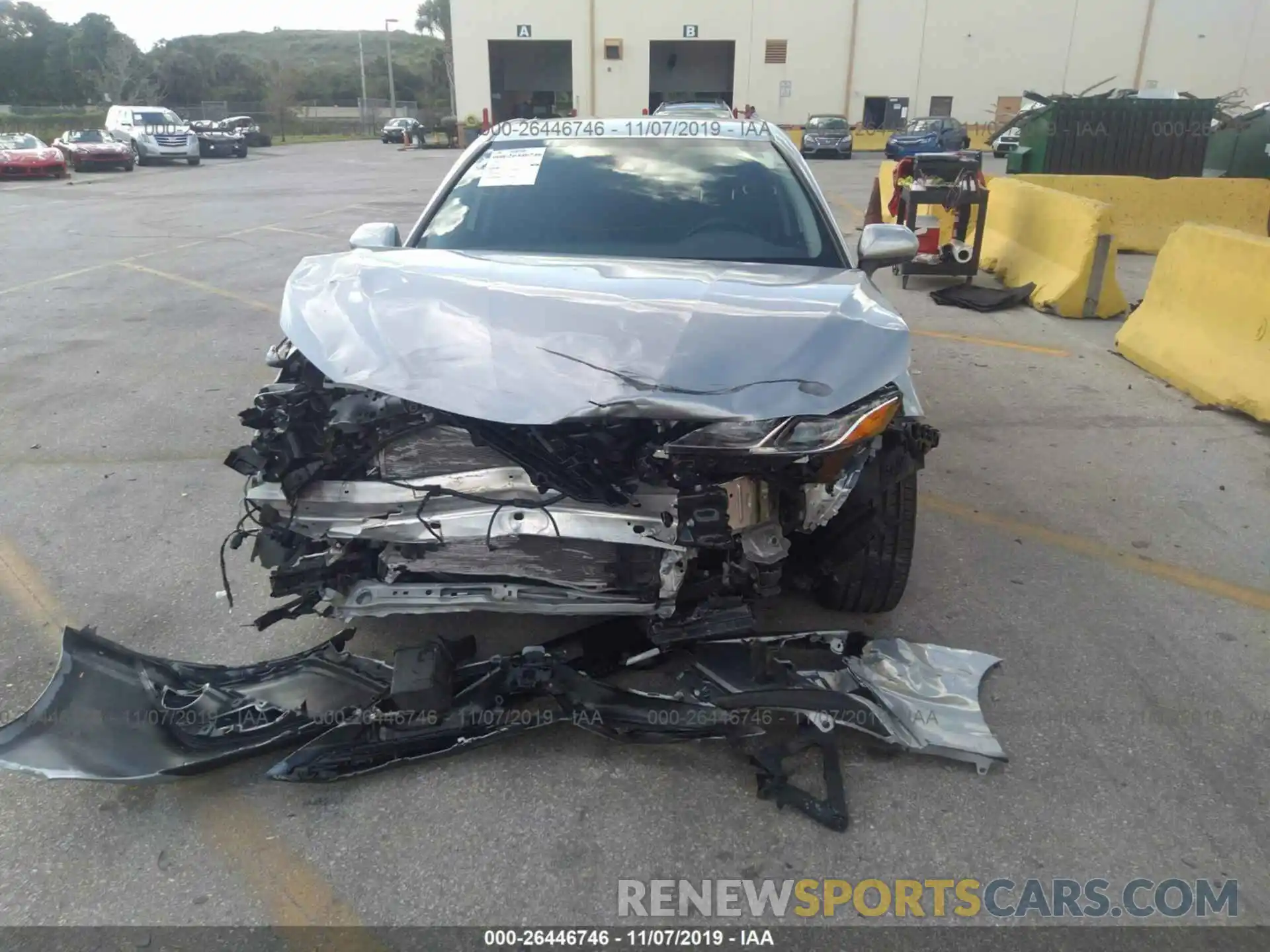 6 Photograph of a damaged car 4T1B11HK9KU166767 TOYOTA CAMRY 2019