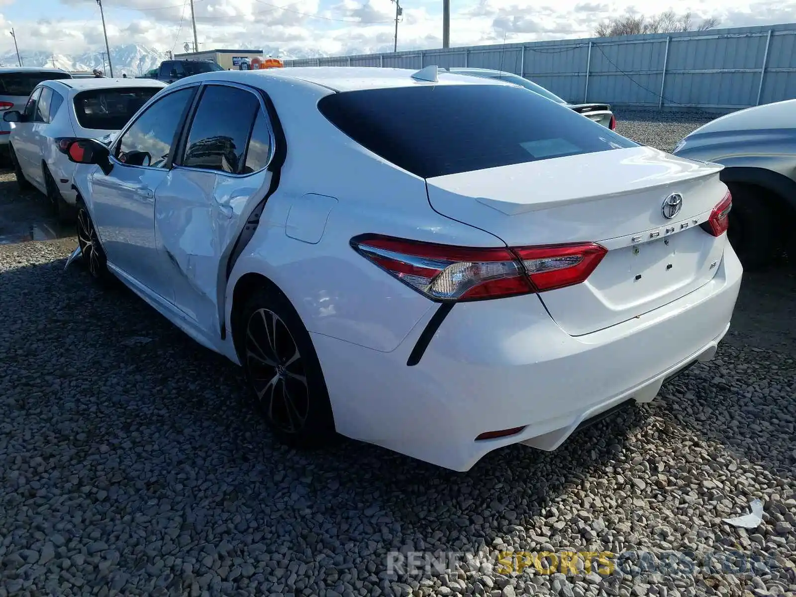 3 Photograph of a damaged car 4T1B11HK9KU169930 TOYOTA CAMRY 2019