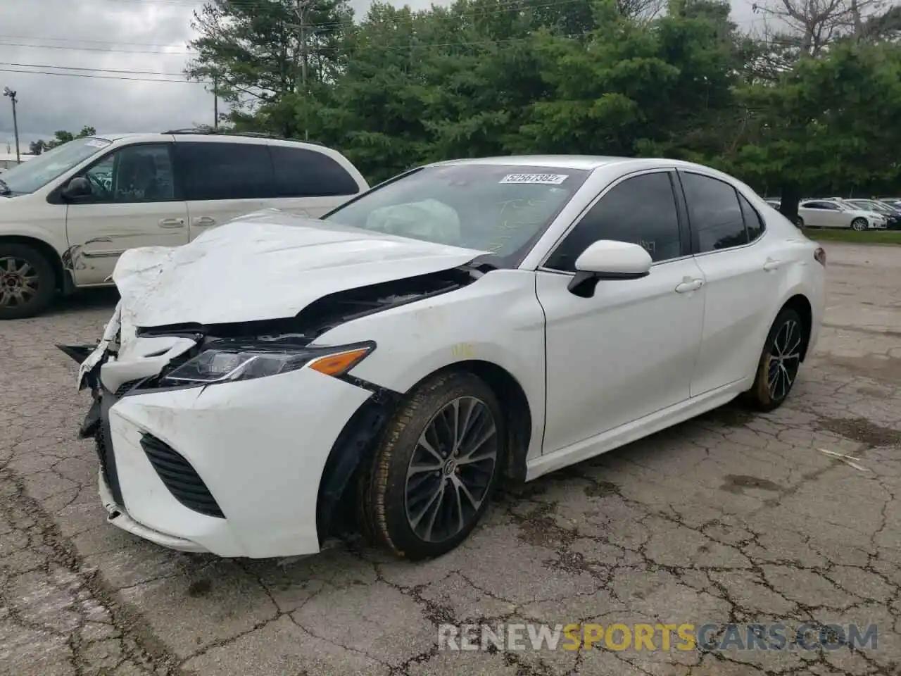 2 Photograph of a damaged car 4T1B11HK9KU175730 TOYOTA CAMRY 2019