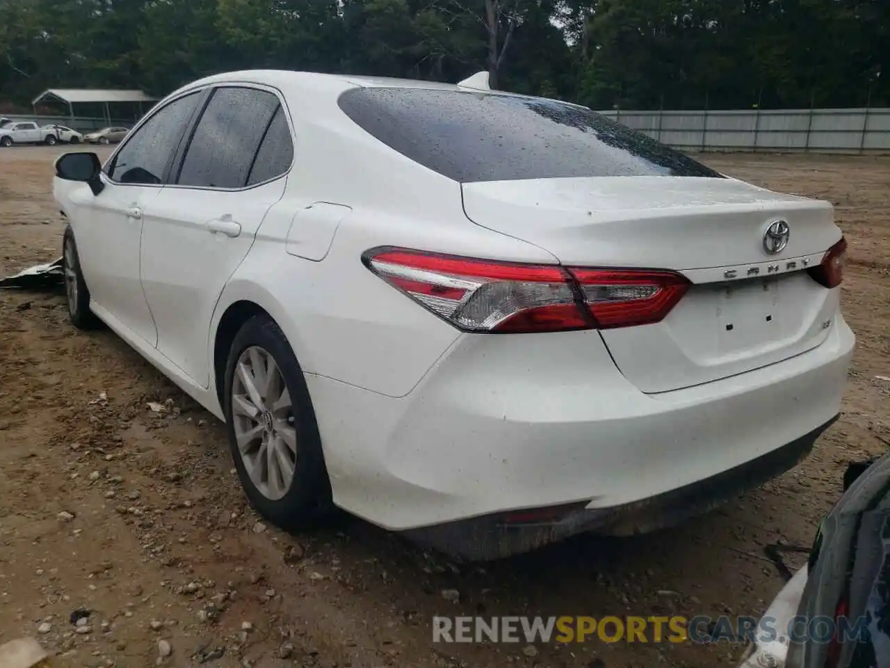 3 Photograph of a damaged car 4T1B11HK9KU178594 TOYOTA CAMRY 2019