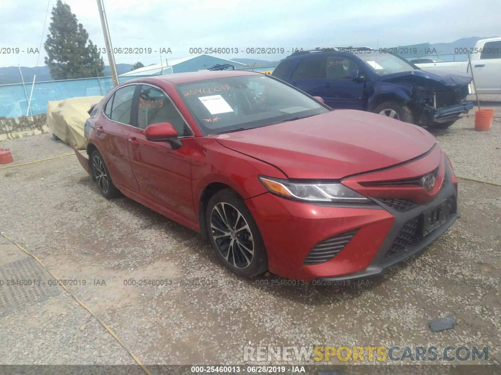 1 Photograph of a damaged car 4T1B11HK9KU180300 TOYOTA CAMRY 2019