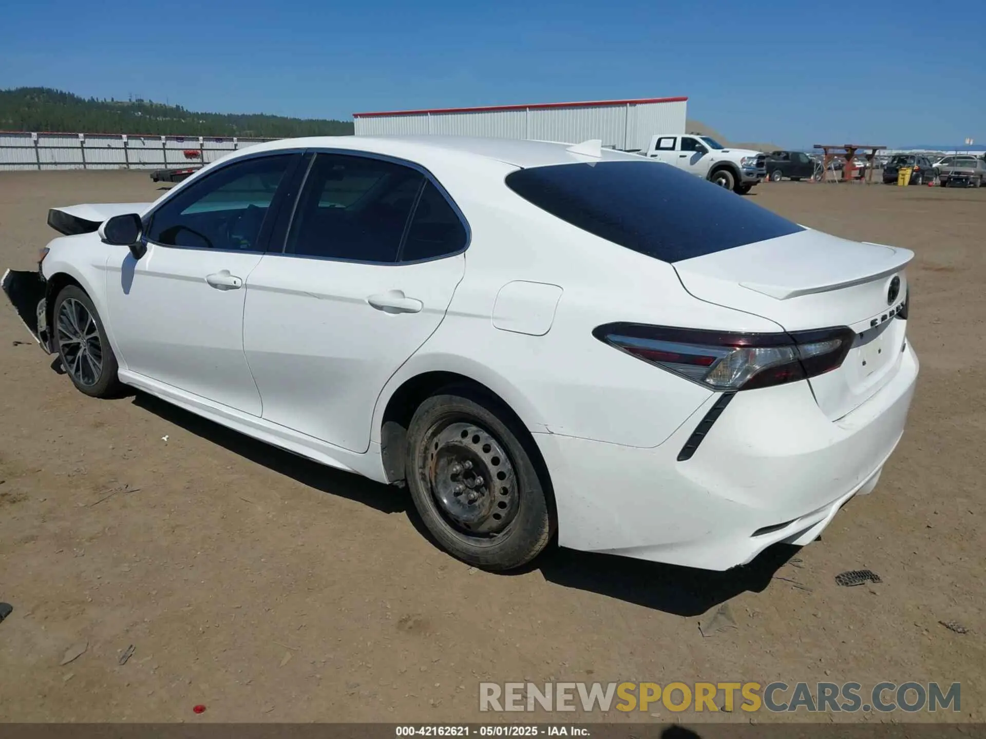 3 Photograph of a damaged car 4T1B11HK9KU181155 TOYOTA CAMRY 2019