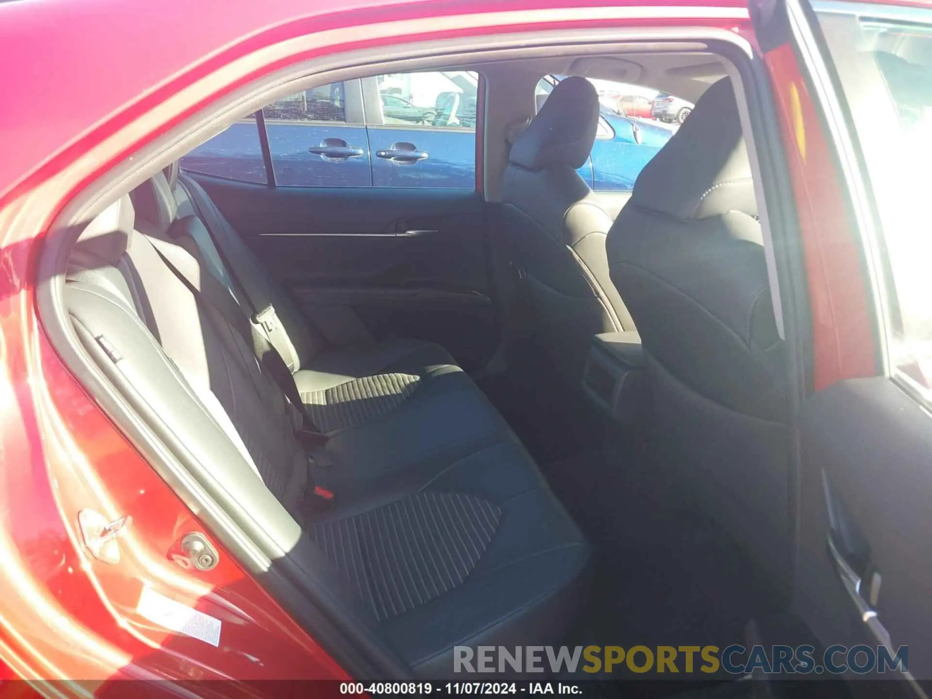 8 Photograph of a damaged car 4T1B11HK9KU182726 TOYOTA CAMRY 2019