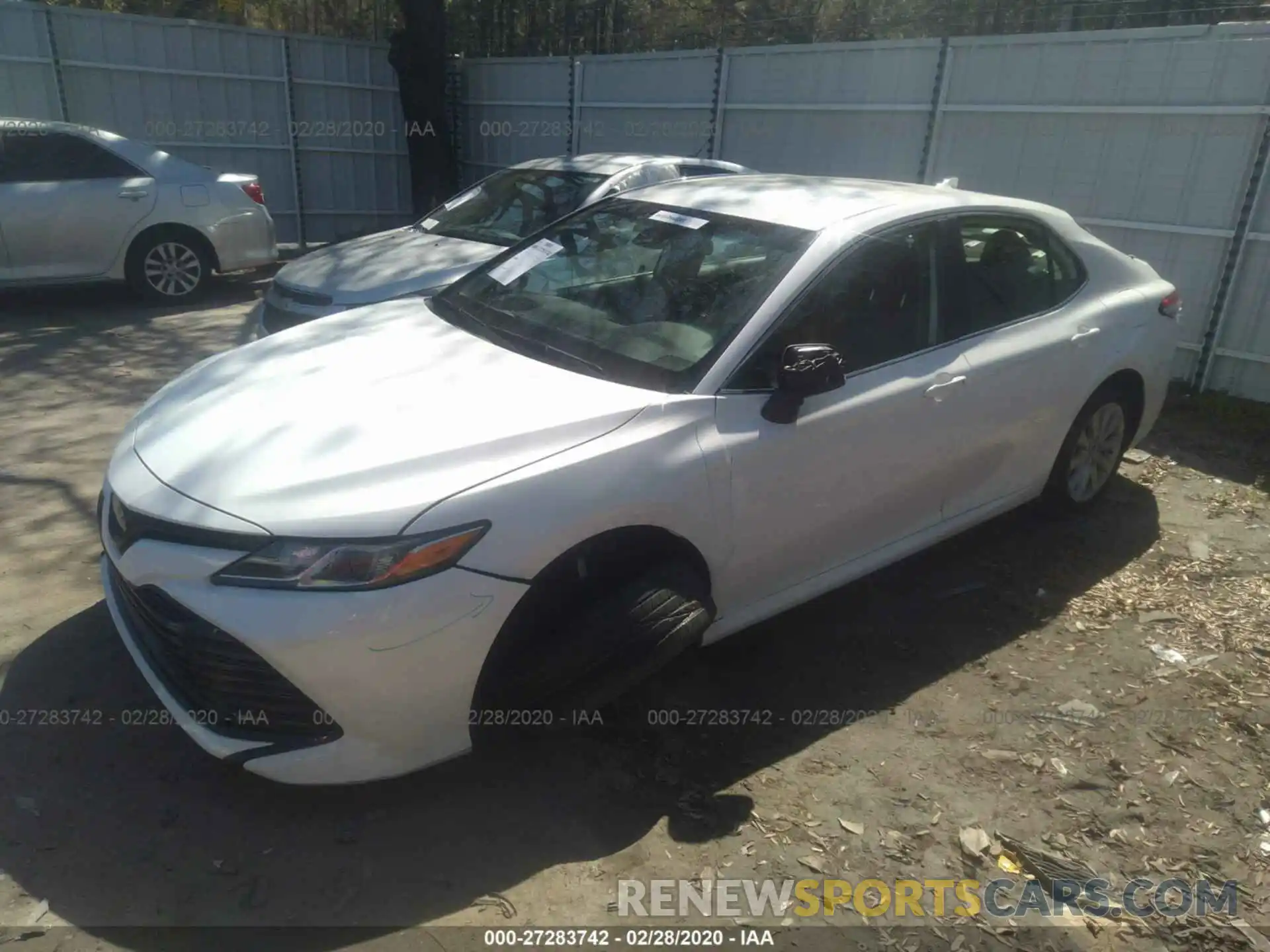 6 Photograph of a damaged car 4T1B11HK9KU182872 TOYOTA CAMRY 2019