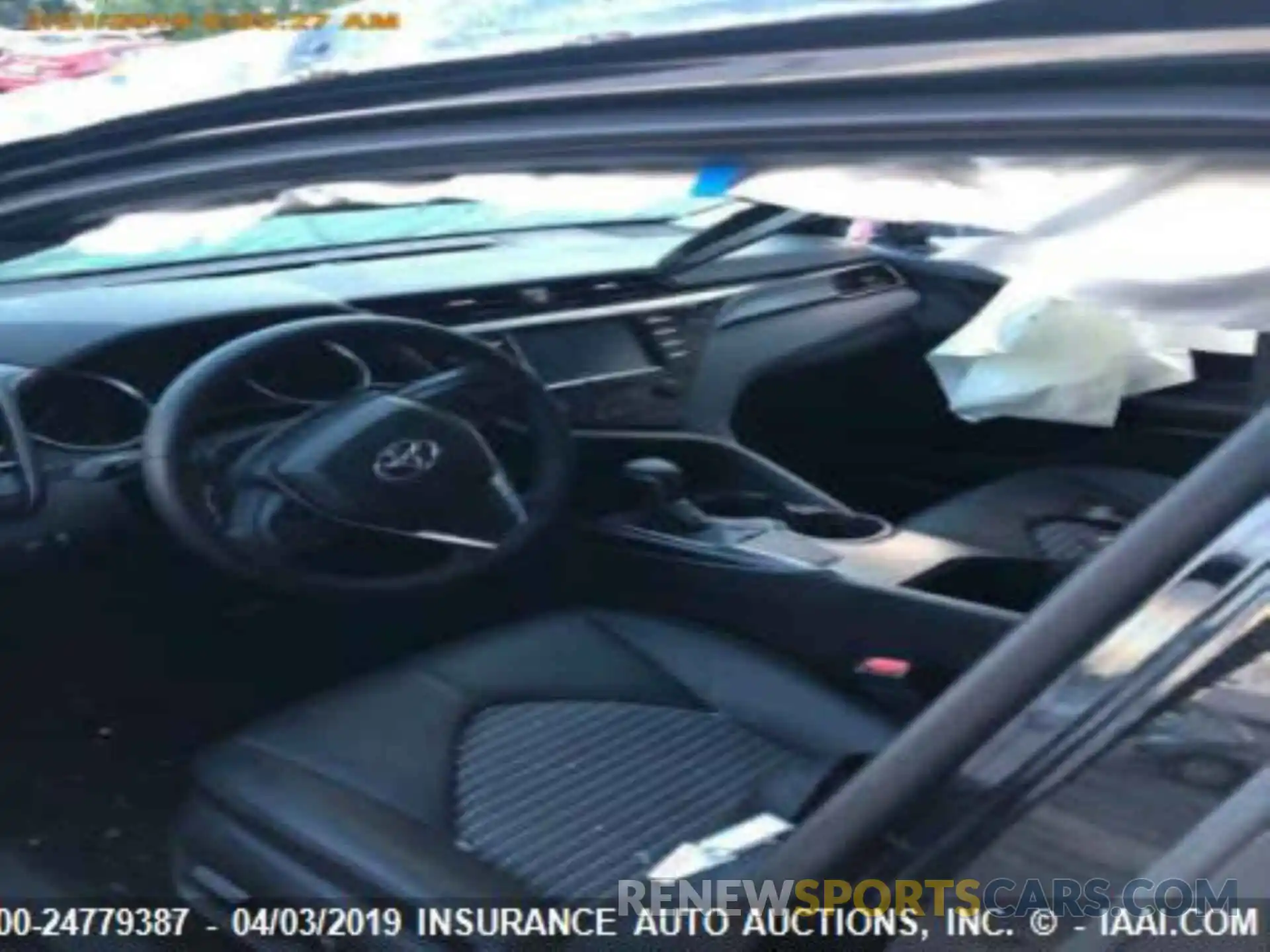 5 Photograph of a damaged car 4T1B11HK9KU183052 TOYOTA CAMRY 2019