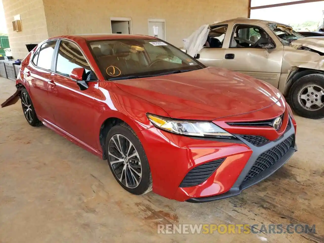 1 Photograph of a damaged car 4T1B11HK9KU183410 TOYOTA CAMRY 2019