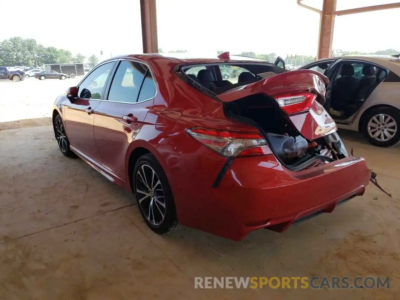 3 Photograph of a damaged car 4T1B11HK9KU183410 TOYOTA CAMRY 2019