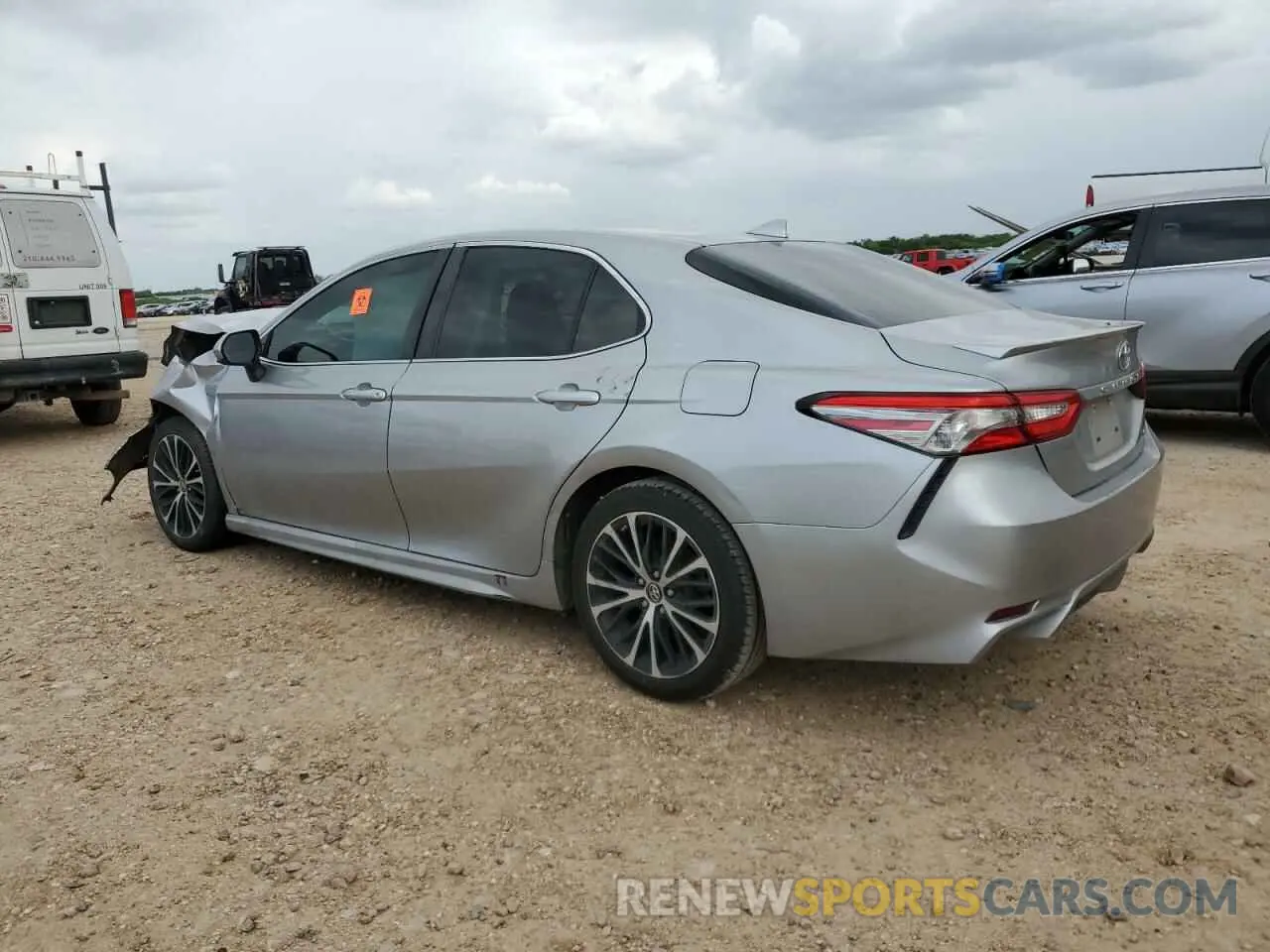 2 Photograph of a damaged car 4T1B11HK9KU184167 TOYOTA CAMRY 2019
