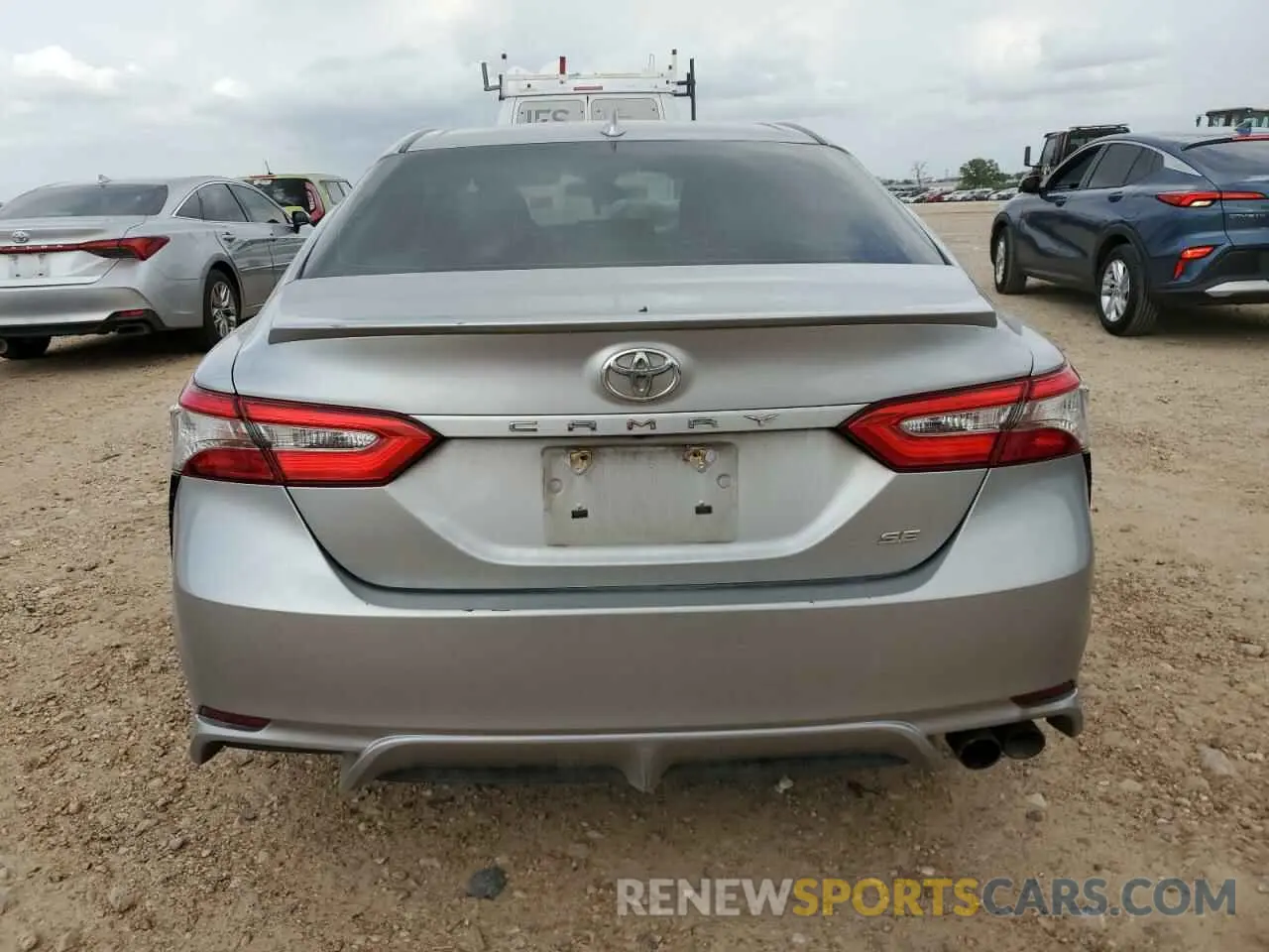 6 Photograph of a damaged car 4T1B11HK9KU184167 TOYOTA CAMRY 2019