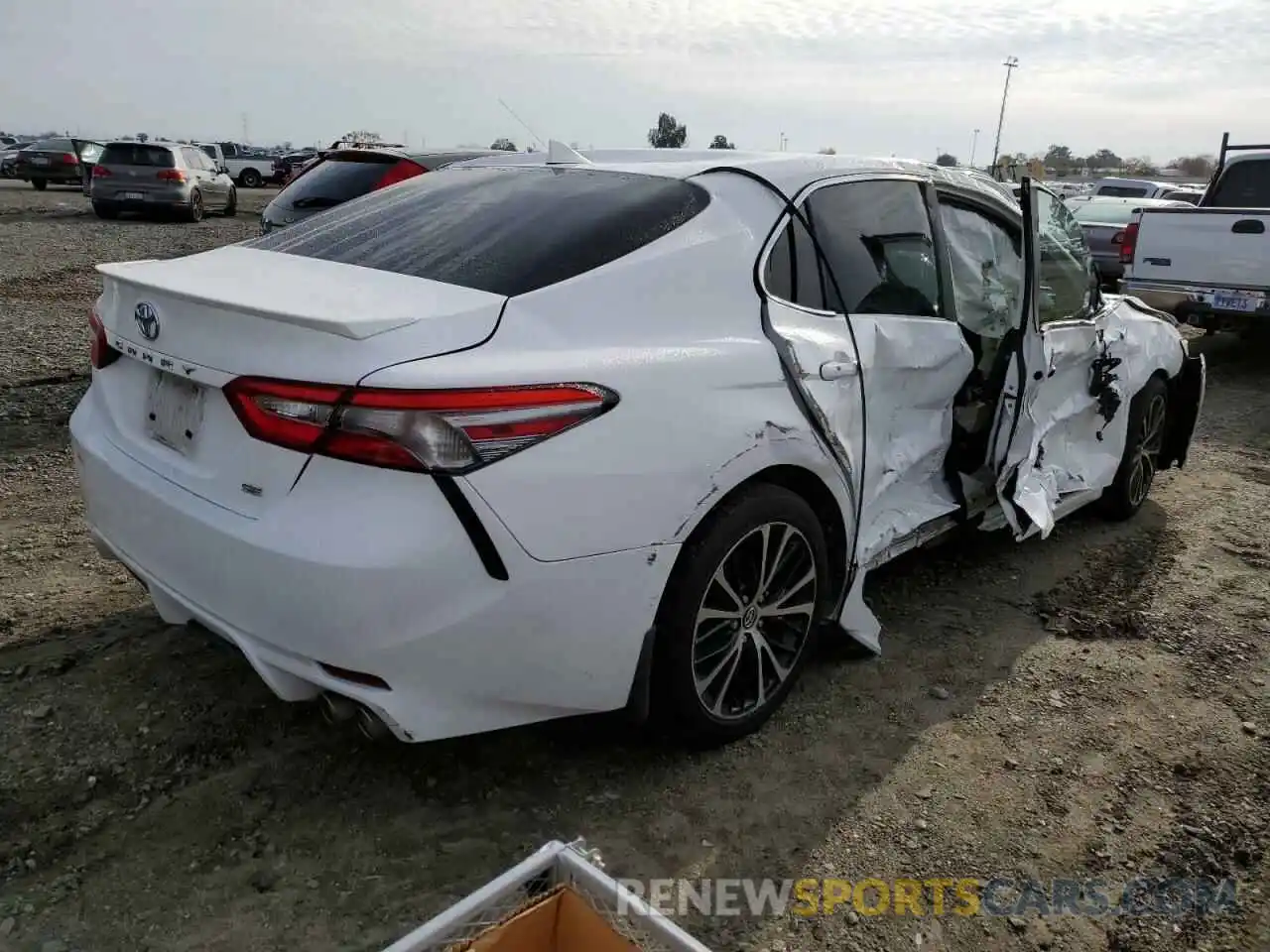 3 Photograph of a damaged car 4T1B11HK9KU184251 TOYOTA CAMRY 2019