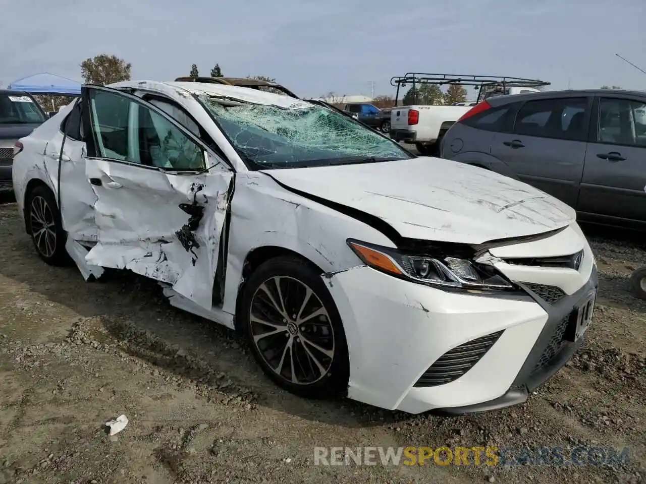 4 Photograph of a damaged car 4T1B11HK9KU184251 TOYOTA CAMRY 2019