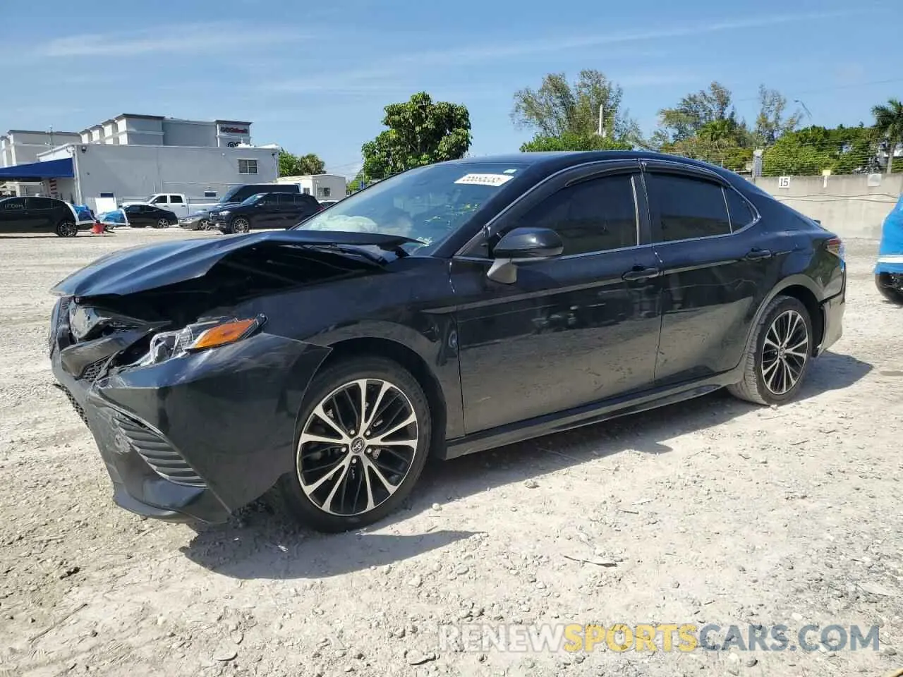 1 Photograph of a damaged car 4T1B11HK9KU186694 TOYOTA CAMRY 2019