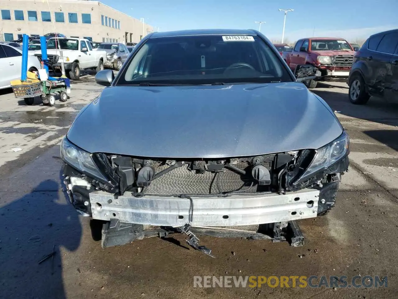 5 Photograph of a damaged car 4T1B11HK9KU195170 TOYOTA CAMRY 2019